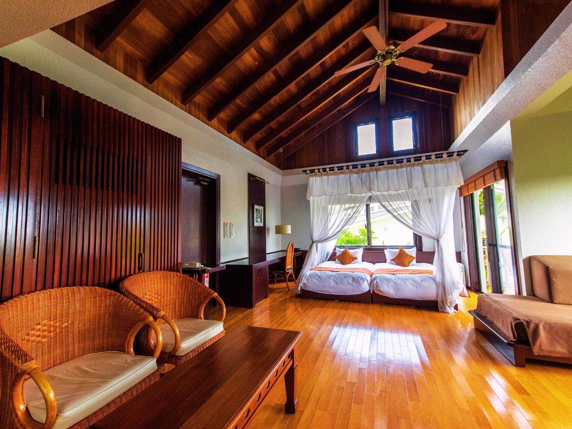 Livemax Amms Canna Resort Villa Ginoza Екстериор снимка
